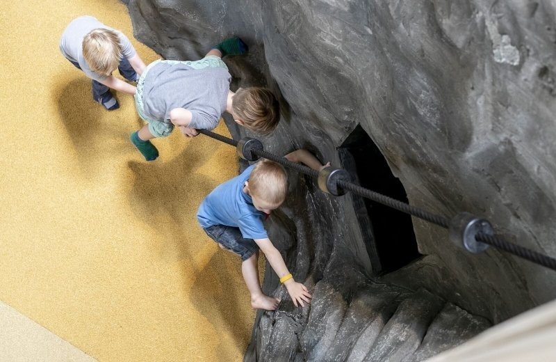Binnenspeeltuin witterzomer