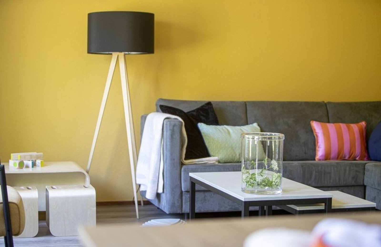 Large kindervakantiehuis bank